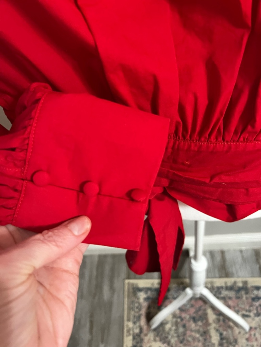 Anthropologie Maeve Poplin Bow-Front
Blouse Small Red - Picture 12 of 13